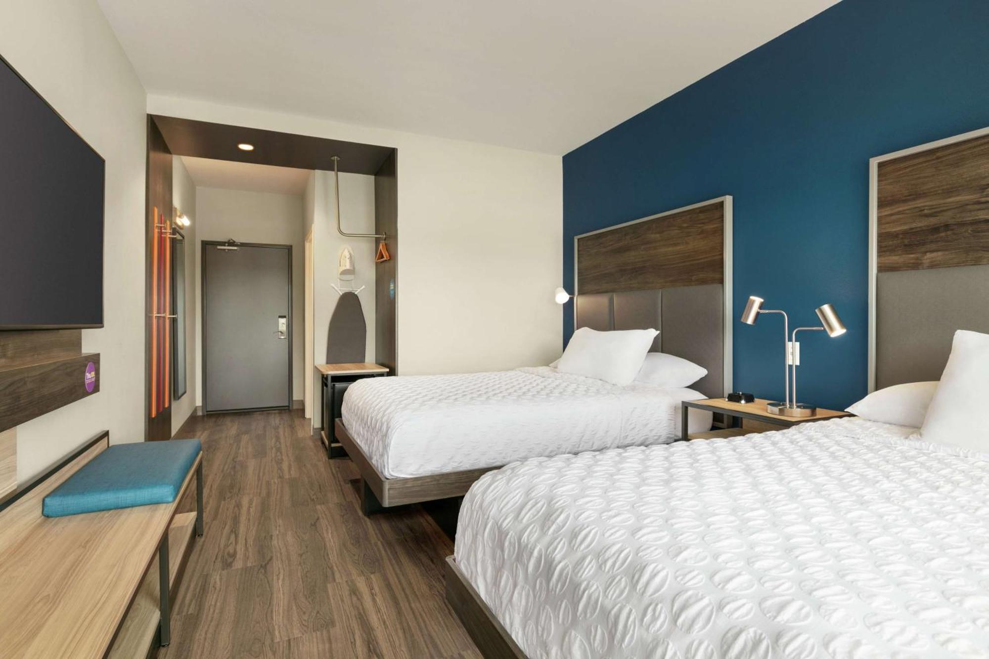 Tru By Hilton Longview Hotel Екстериор снимка