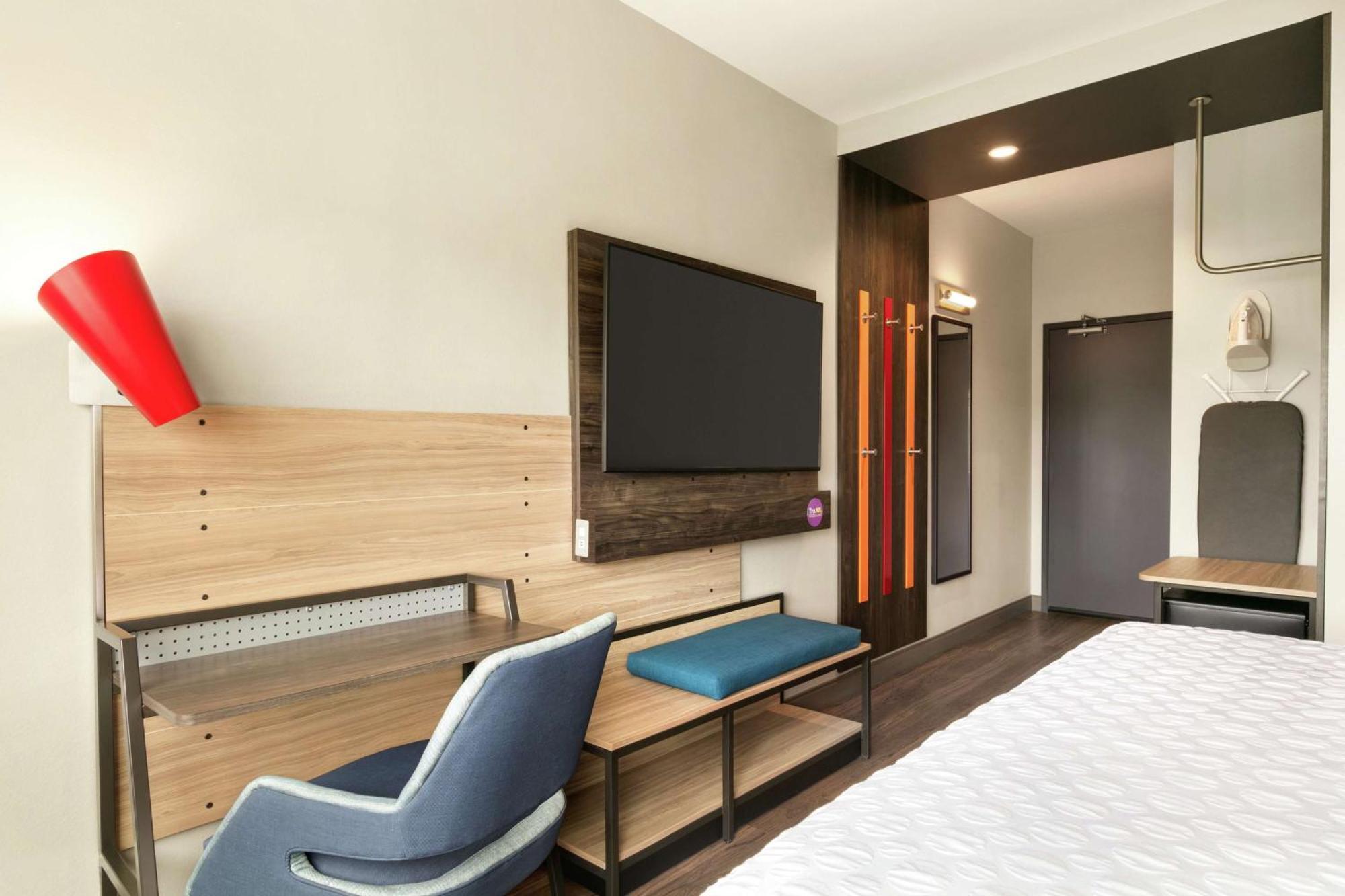 Tru By Hilton Longview Hotel Екстериор снимка